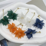 Load image into Gallery viewer, Flower Resin Earrings - White Dazzled By B
