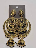 Load image into Gallery viewer, Bling My Way Earrings Dazzled By B
